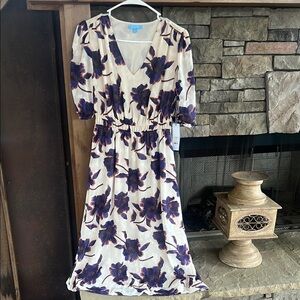 Draper James Floral V-Neck Dress NWT